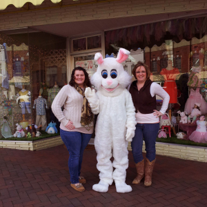 Downtown Shopping with the Easter Bunny at Tot Roost & Teens